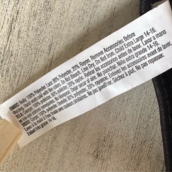 Amscan Halloween Black and Silver Fallen Angel Costume
Girls Children 14-16Y - Picture 7 of 10